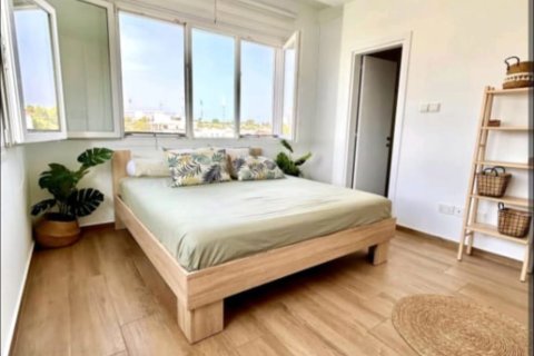 3 bedrooms Villa in Larnaka,  No. 40430 8