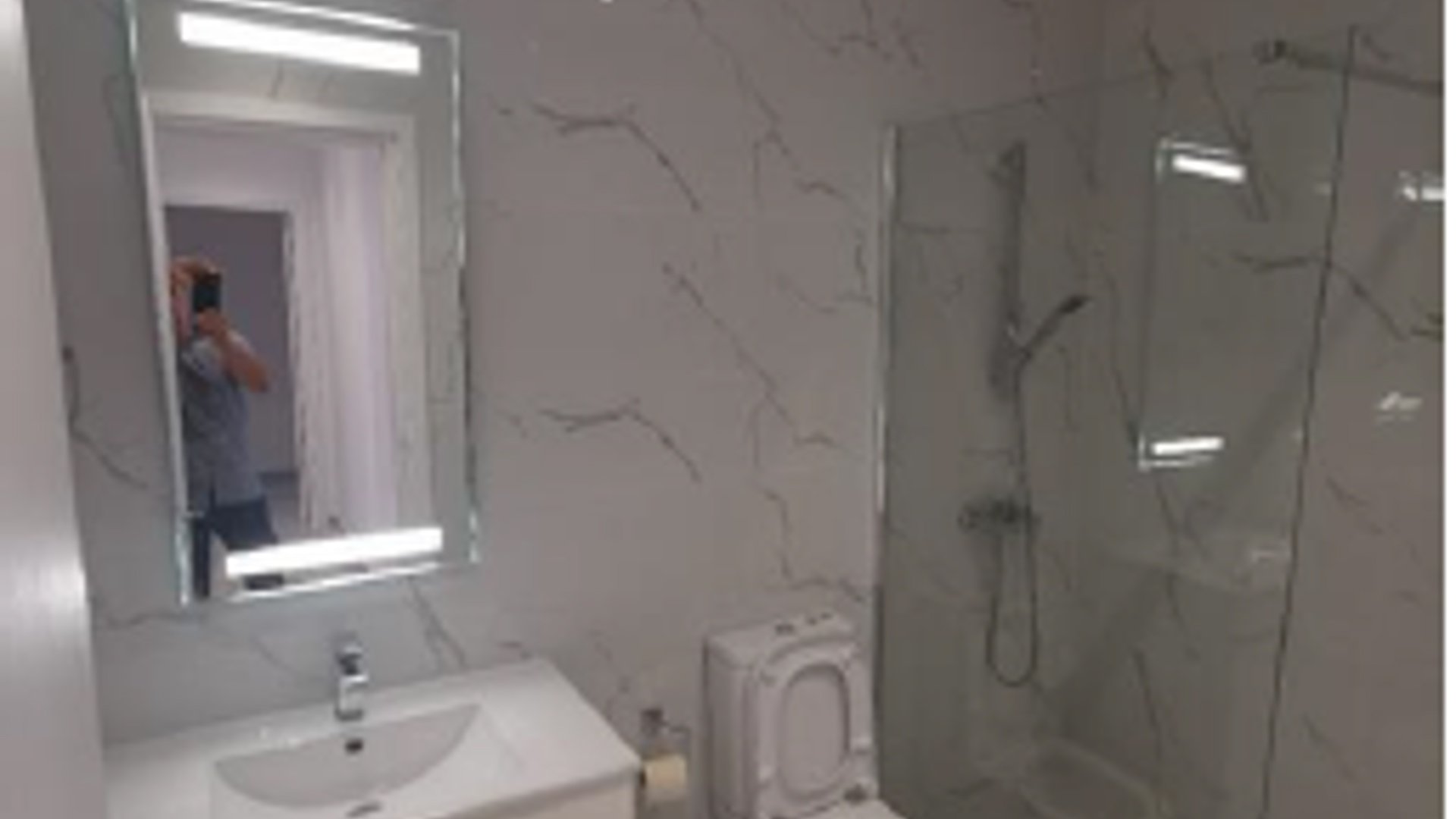2 chambres Appartement à Neapolis, Limassol, Chypre No. 28712