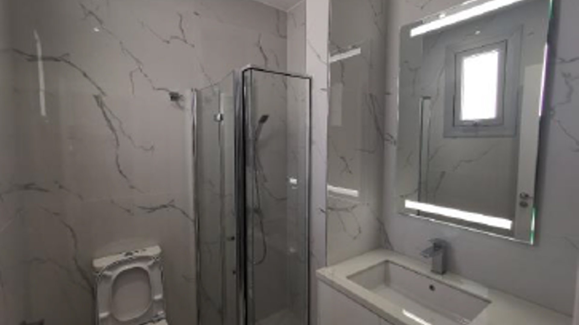 2 bedrooms Penthouse in Neapolis, Limassol, Cyprus No. 28713
