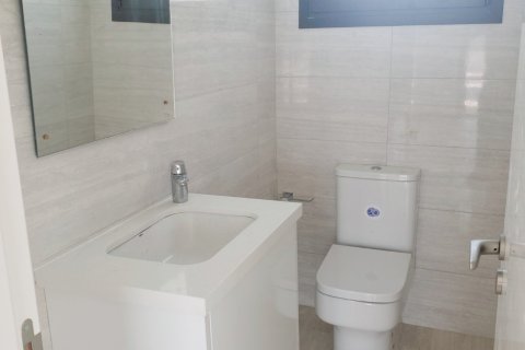 Вилла с 2 спальнями в Пафос, Кипр № 37077 6