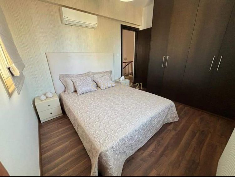 Вилла с 3 спальнями в Хлорака, Пафос, Кипр № 56301