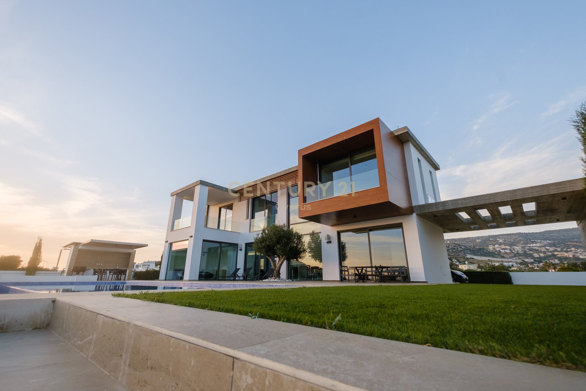 4 chambres Villa à Pegeia, Paphos, Chypre No. 56221