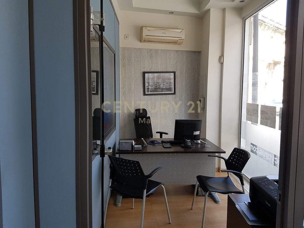 192m2 Office in Limassol, Cyprus No. 56145