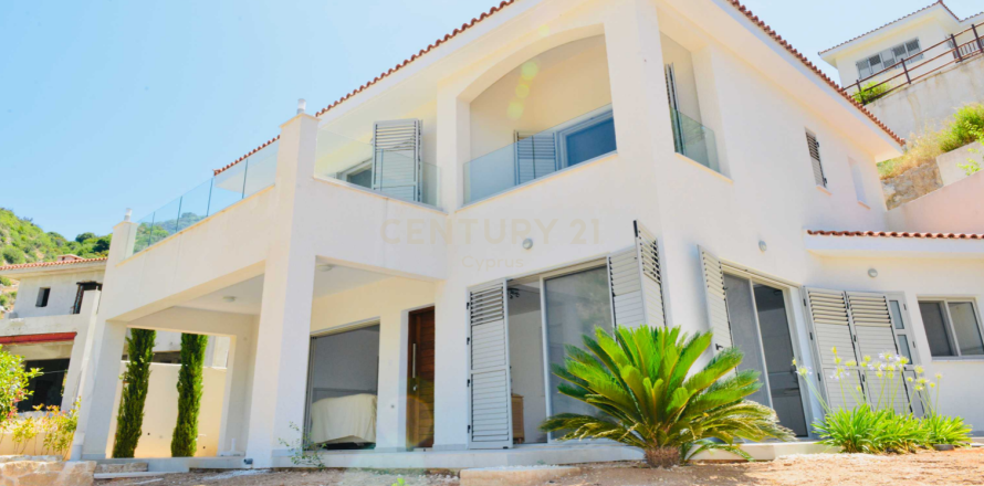 4 dormitorios Villa en Tala, Paphos,  No. 56150