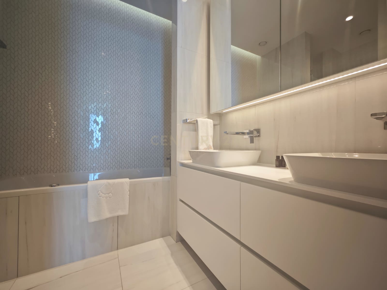 2 bedrooms Apartment in Germasogeia, Limassol, Cyprus No. 56149
