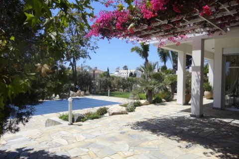 Вилла с 4 спальнями в Лимассол, Лимасол,  № 38540 13