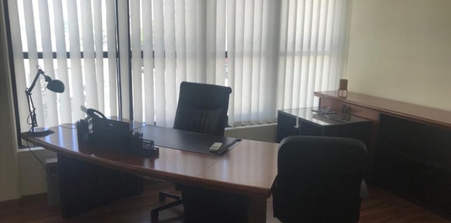 203m2 Commercial property in Nicosia,  No. 38530