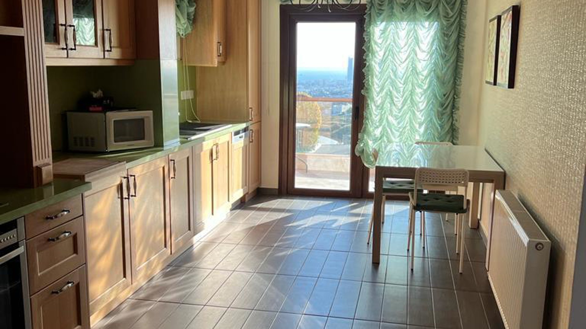 5 bedrooms Villa in Limassol, Cyprus No. 29403