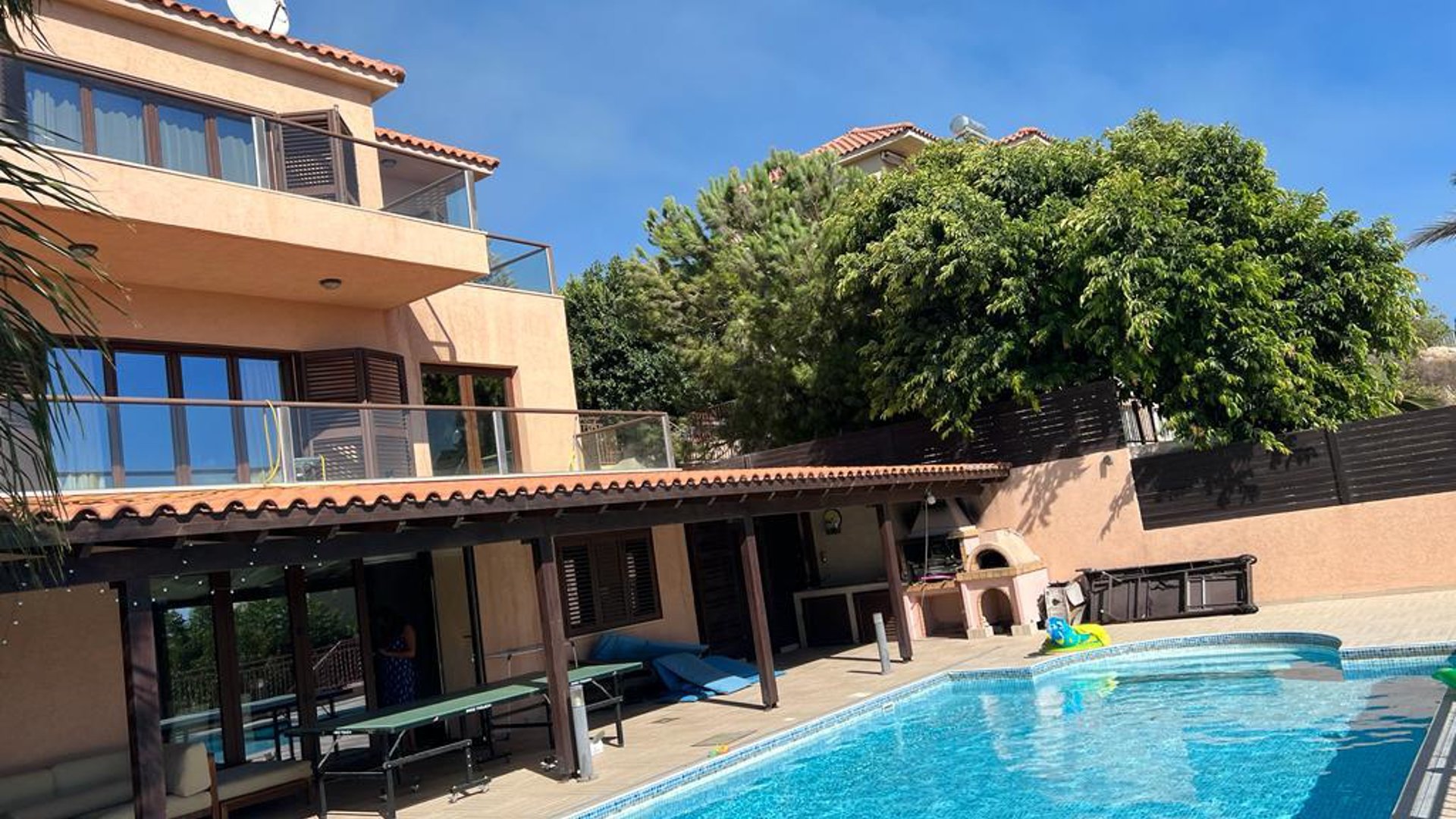 5 bedrooms Villa in Limassol, Cyprus No. 29403