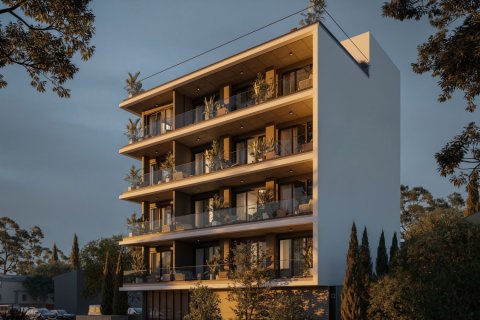 3 bedrooms Penthouse in Limassol, No. 40748 2