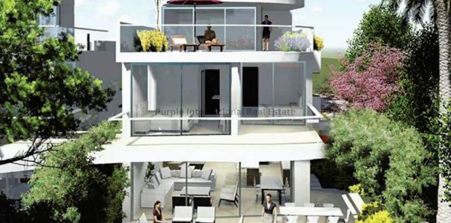 5 bedrooms Villa in Chloraka, Paphos,  No. 7953