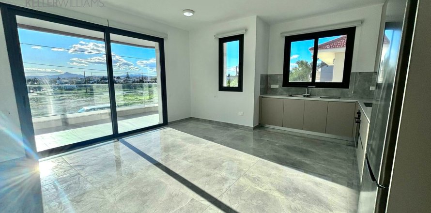 2 bedrooms Apartment in Larnaca, Larnaka,  No. 50556