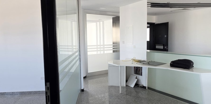 200m2 Office in Strovolos, Nicosia,  No. 50560