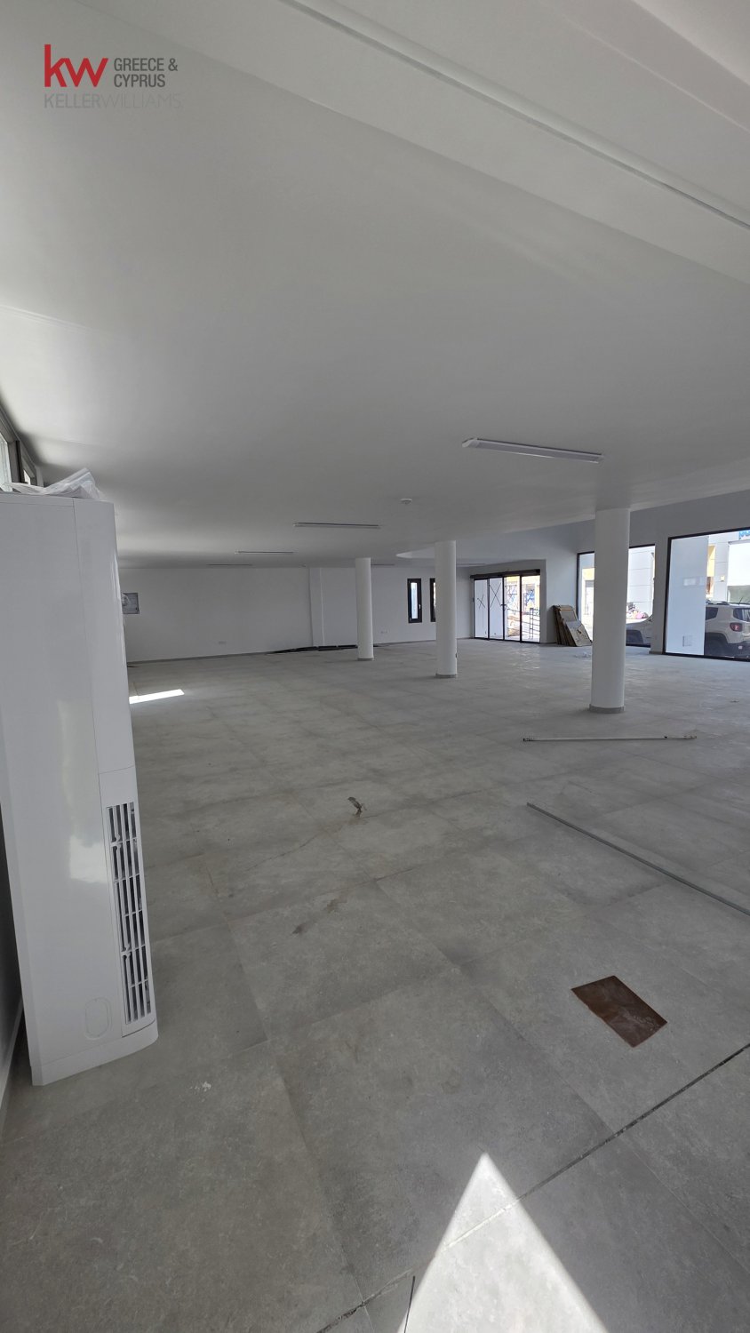 750m2 Shop in Strovolos, Nicosia, Cyprus No. 50561