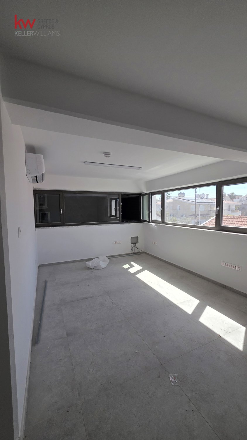 750m2 Shop in Strovolos, Nicosia, Cyprus No. 50561