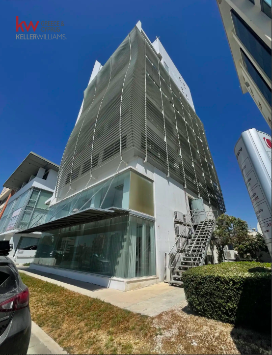 474m2 Office in Larnaca, Larnaka, Cyprus No. 50313