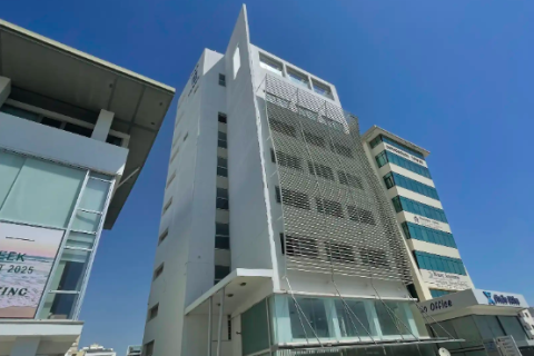 474m2 Bureau à Larnaca, Larnaka,  No. 50313