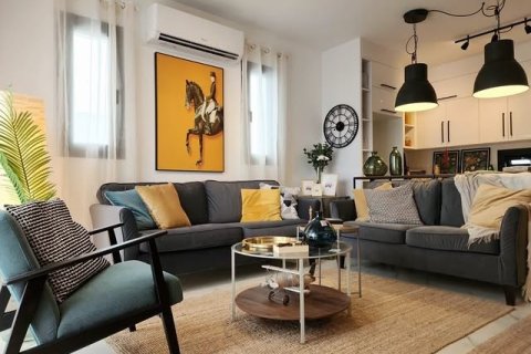 3 bedrooms Apartment in Aradippou, Larnaka,  No. 46668 2