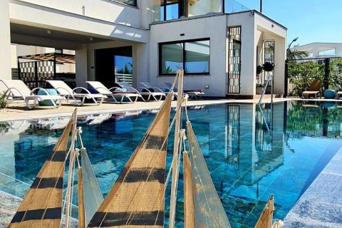 3 bedrooms Villa in Paralimni, Ammochostos,  No. 39730 4