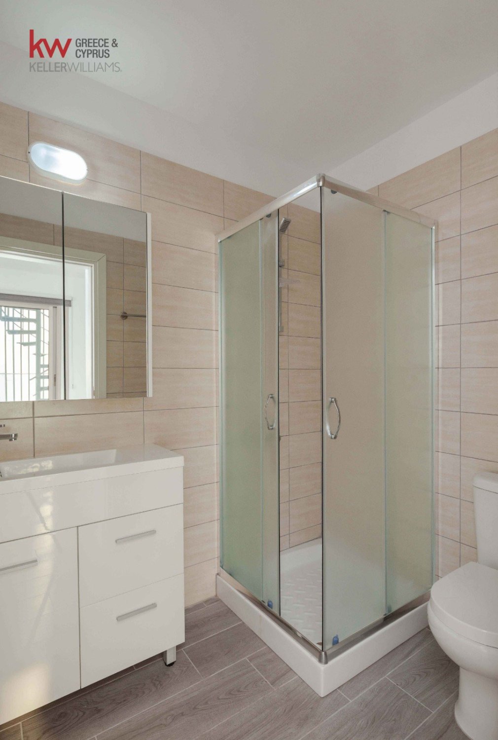 3 bedrooms Apartment in Larnaca, Larnaka, Cyprus No. 39732