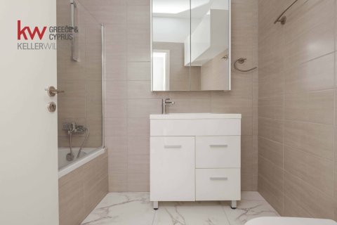 3 bedrooms Apartment in Larnaca, Larnaka,  No. 39732 18