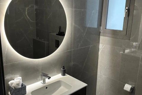 2 bedrooms Apartment in Larnaka, No. 39735 8