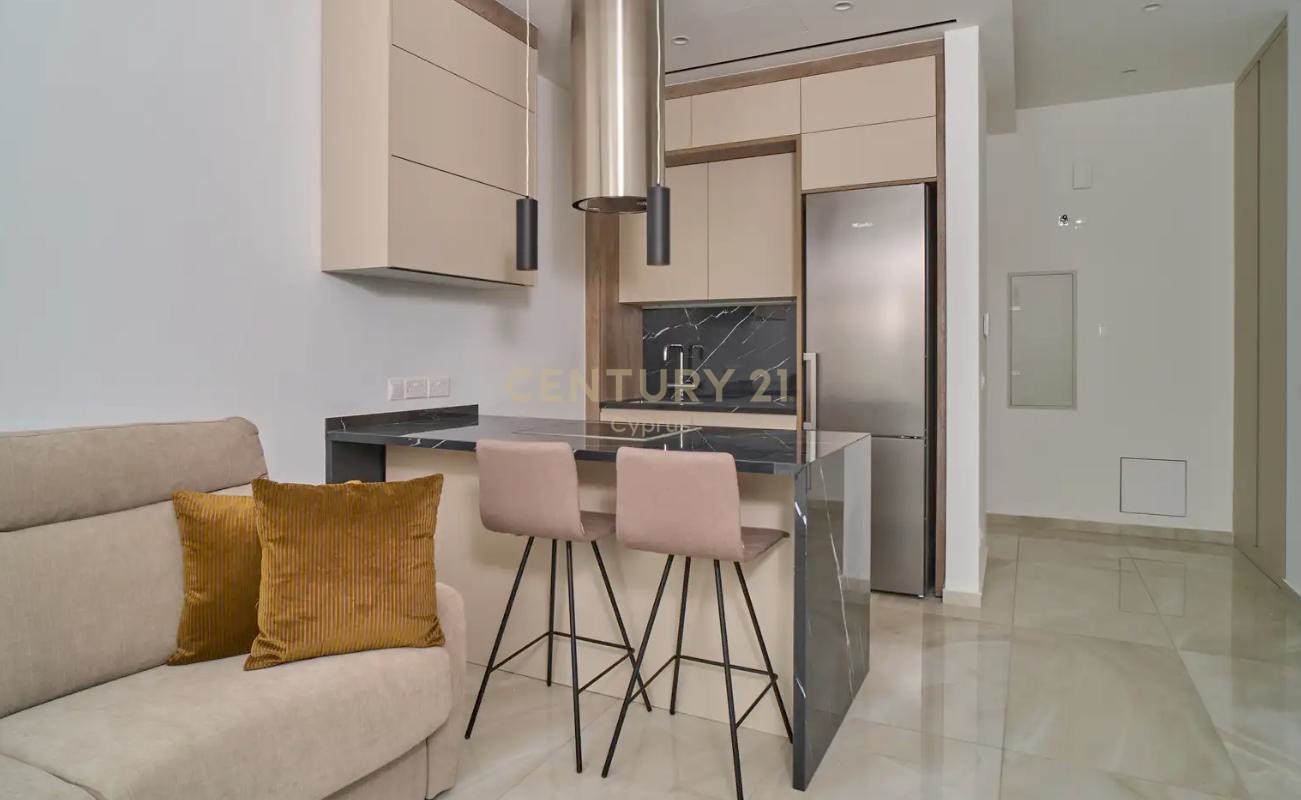 1 bedroom Apartment in Germasogeia, Limassol, Cyprus No. 55992