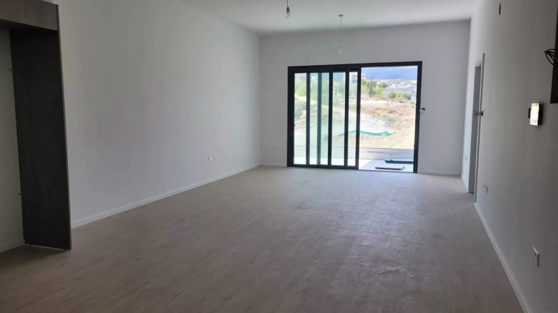 1 bedroom Apartment in Agios Athanasios, Limassol, Cyprus No. 33551