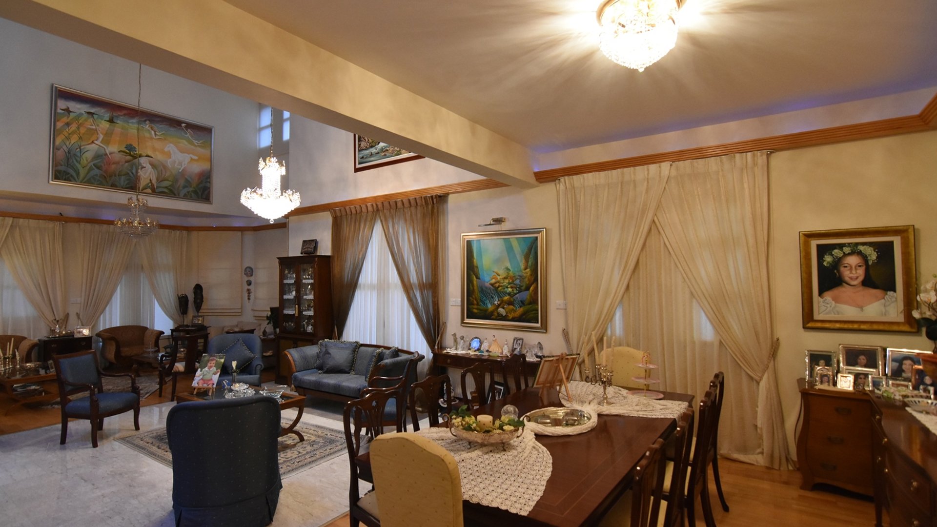 5 bedrooms Villa in Limassol, Cyprus No. 25818