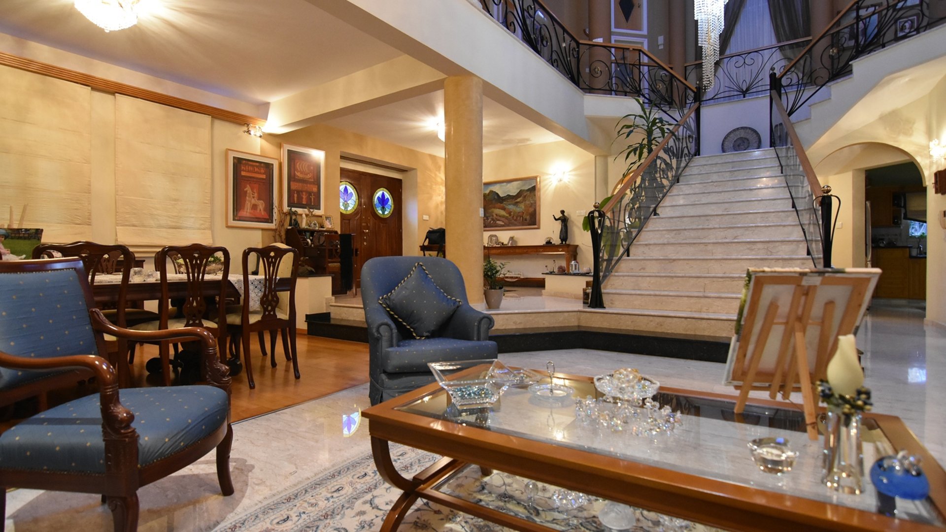 5 bedrooms Villa in Limassol, Cyprus No. 25818