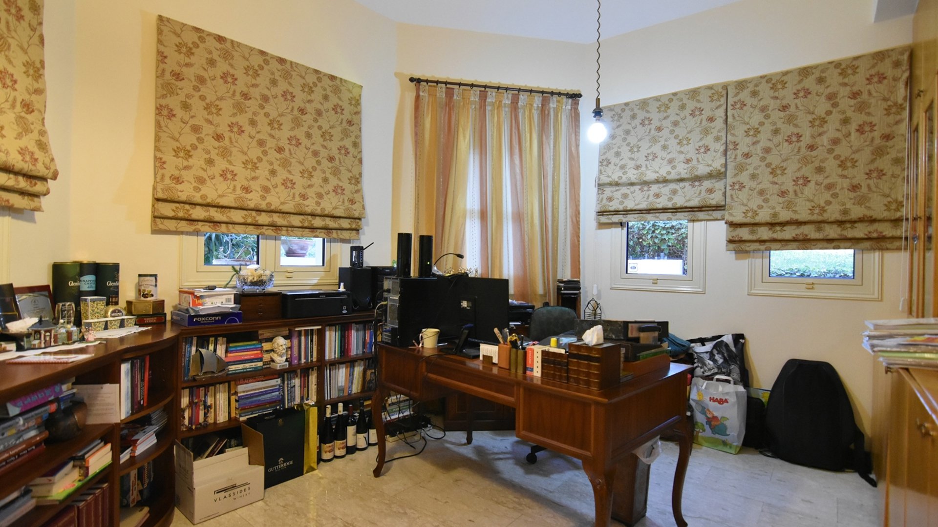 5 bedrooms Villa in Limassol, Cyprus No. 25818