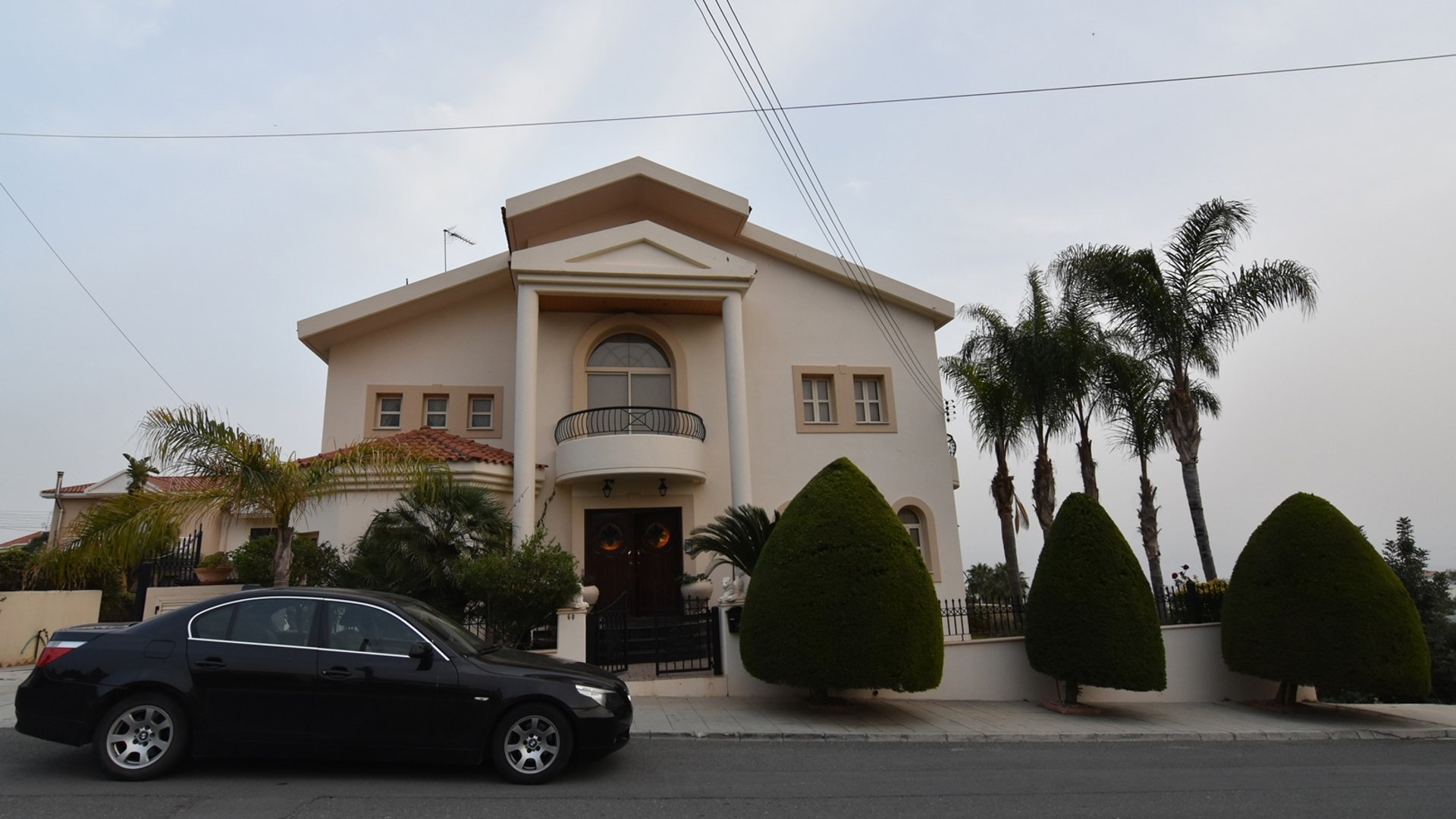 5 bedrooms Villa in Limassol, Cyprus No. 25818