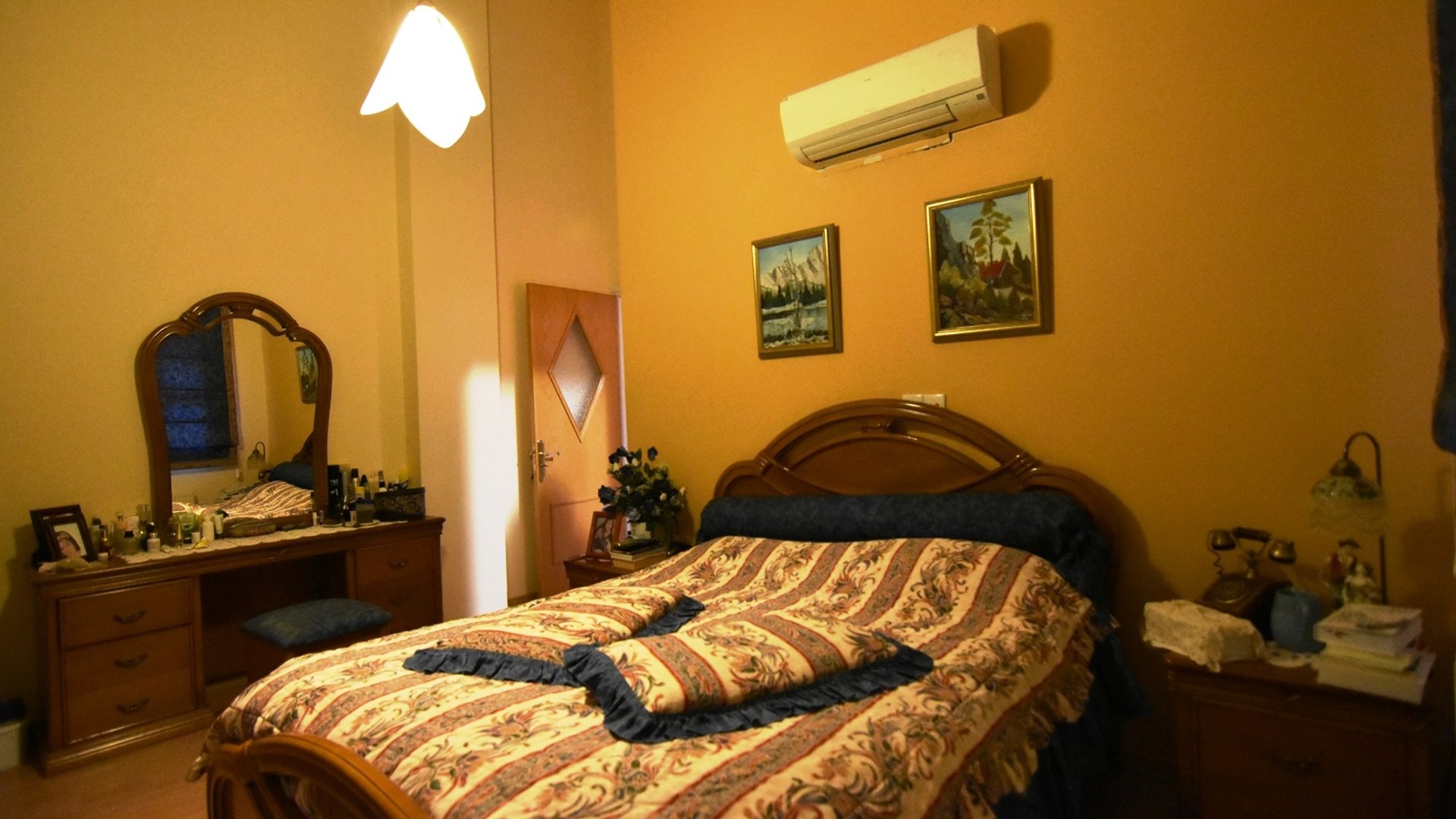 5 bedrooms Villa in Limassol, Cyprus No. 25818
