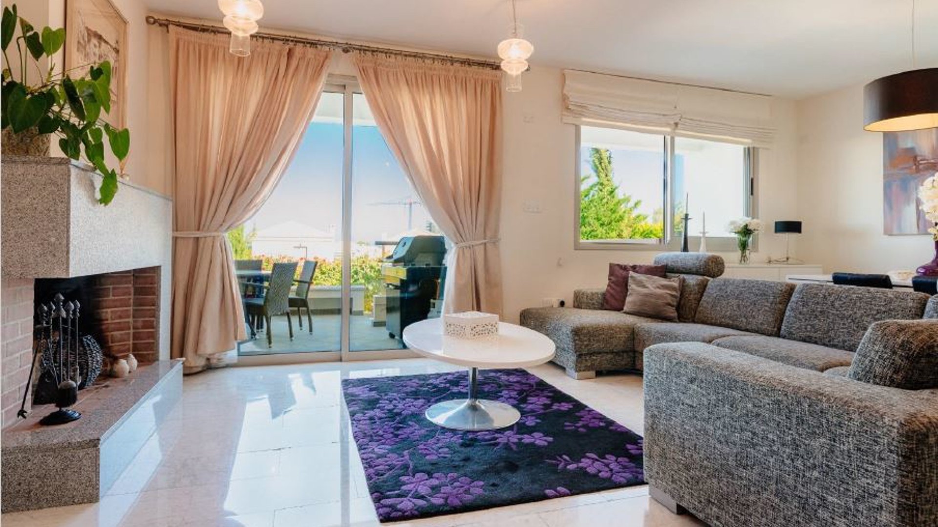 4 bedrooms Villa in Limassol, Cyprus No. 25814