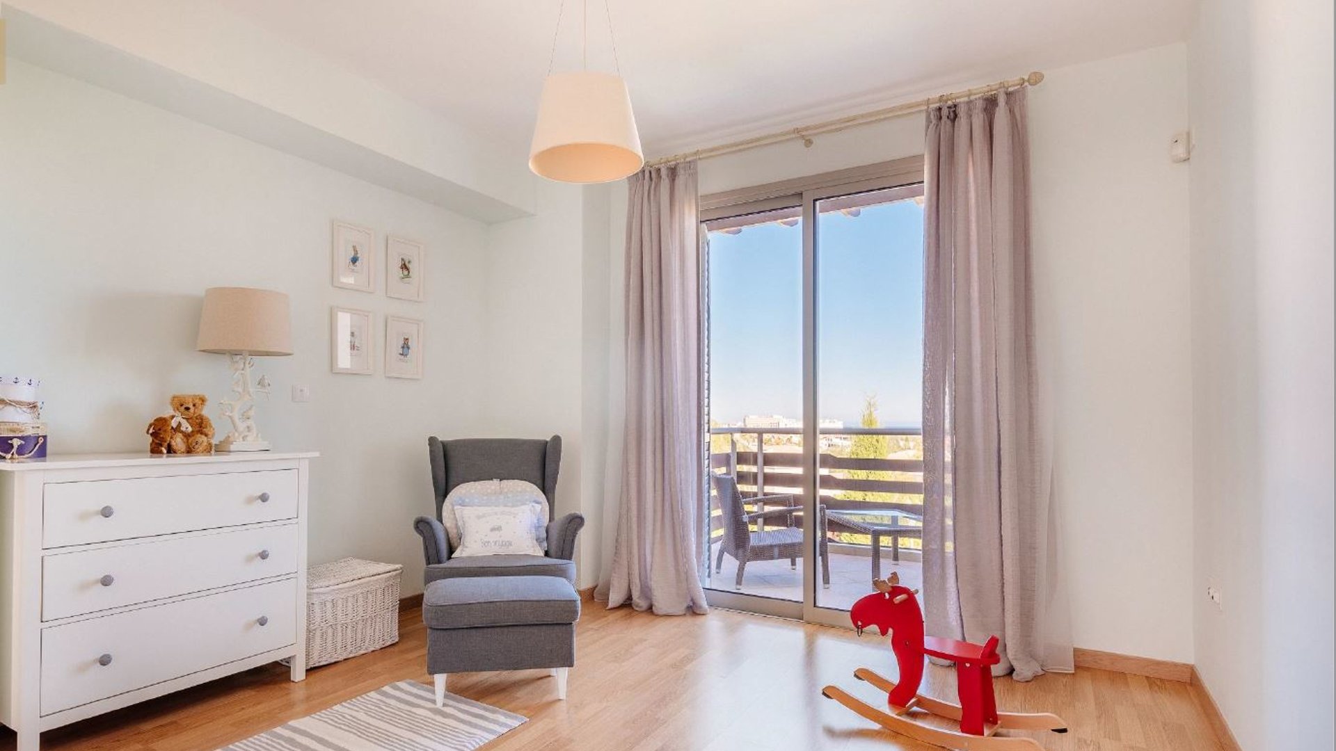 4 bedrooms Villa in Limassol, Cyprus No. 25814