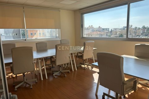 248m2 Oficina en Mesa Geitonia, Limassol,  No. 55125 14