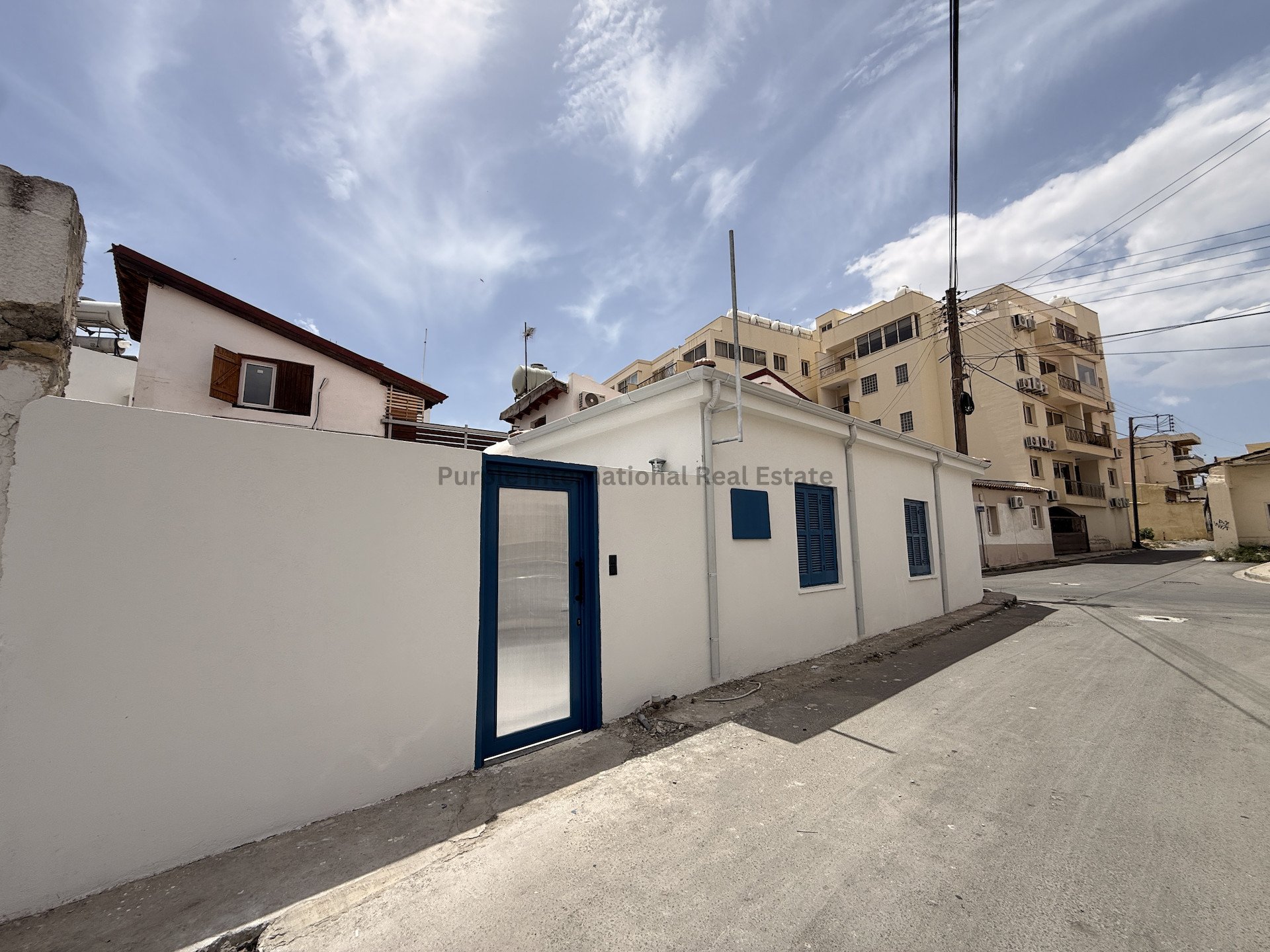 2 bedrooms Bungalow in Larnaca, Larnaka, Cyprus No. 52496