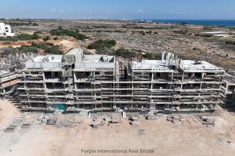 Квартира с 2 спальнями в Паралимни, Аммохостос, Кипр № 36388 11