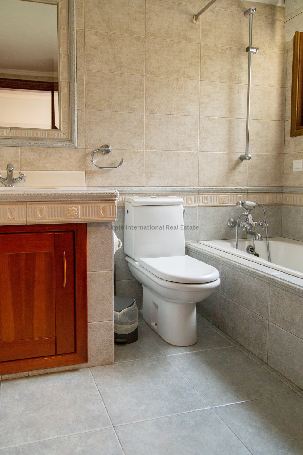 4 bedrooms Villa in Aradippou, Larnaka, Cyprus No. 39130