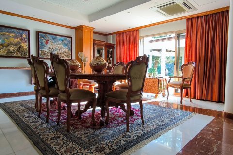5 bedrooms Villa in Aradippou, Larnaka, No. 39131 18