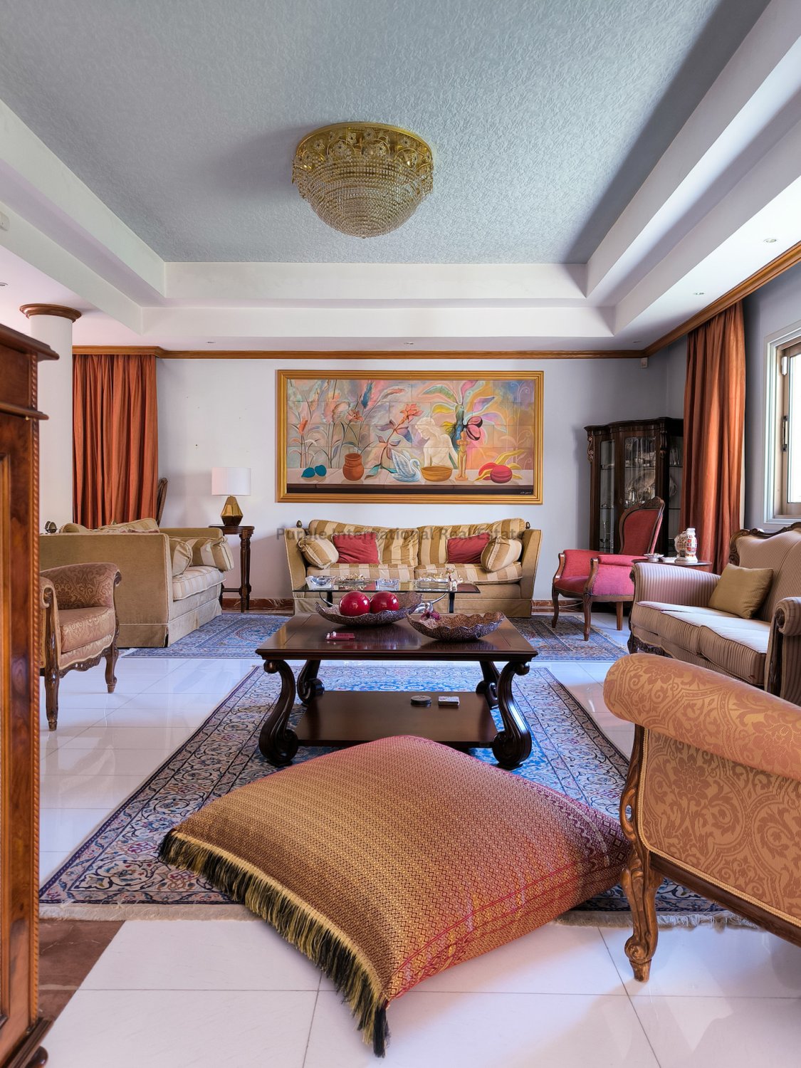 5 dormitorios Villa en Aradippou, Larnaka, Chipre No. 39131