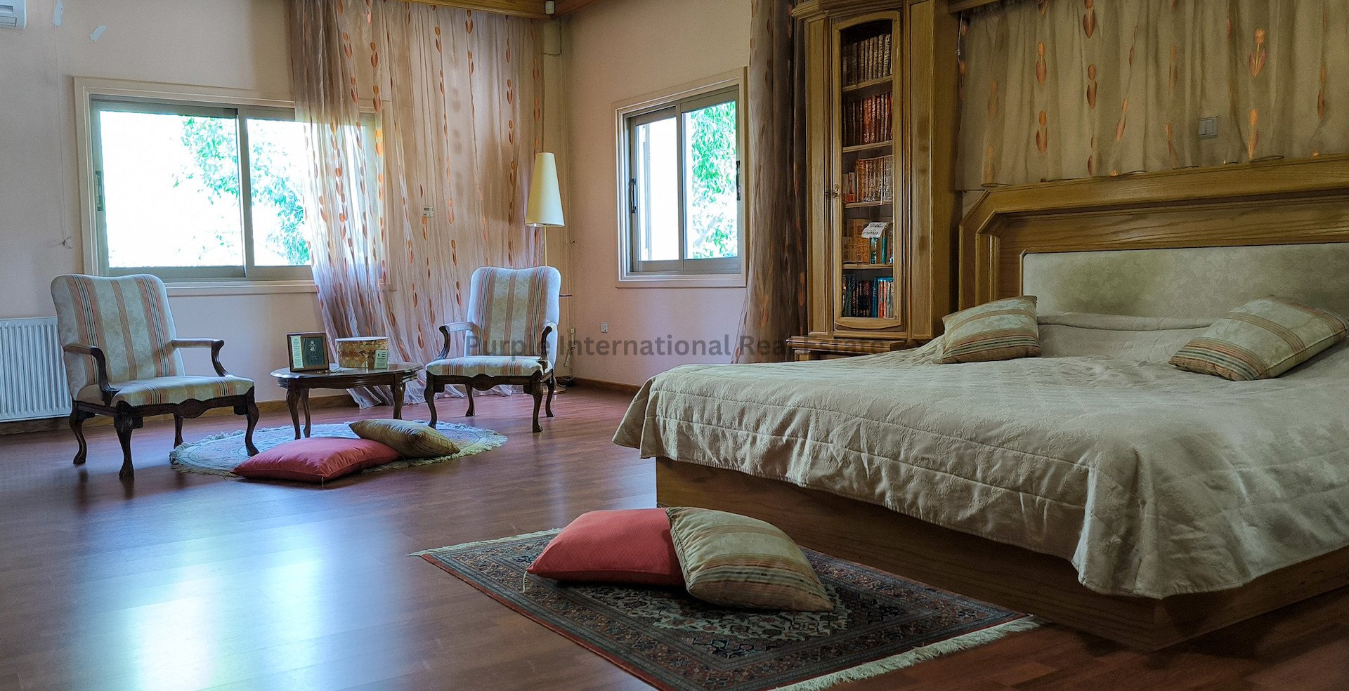 5 dormitorios Villa en Aradippou, Larnaka, Chipre No. 39131