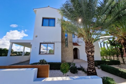 3 bedrooms Villa in Sea Caves, Pegeia, Paphos,  No. 39440 5