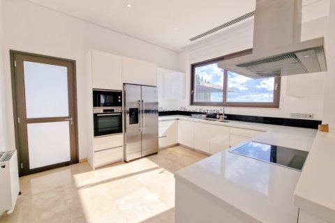 3 bedrooms Villa in Sea Caves, Pegeia, Paphos,  No. 39440 3