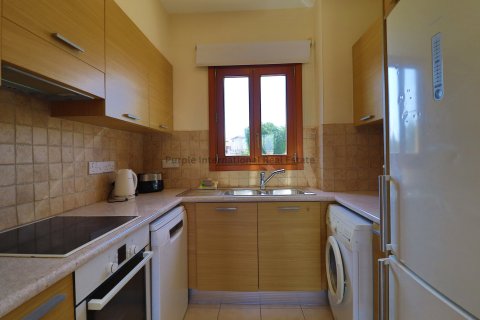 Квартира с 2 спальнями в Aphrodite Hills, Куклия, Пафос,  № 39434 3