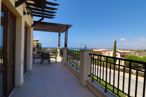 Квартира с 2 спальнями в Aphrodite Hills, Куклия, Пафос,  № 39434 14