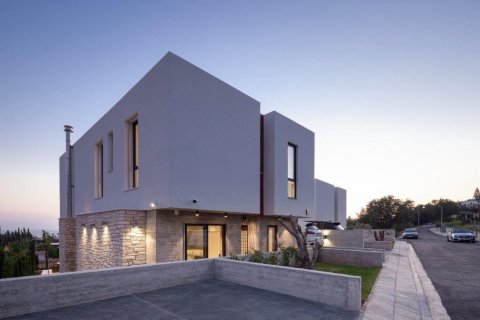 3 bedrooms Villa in Chloraka, Paphos,  No. 44812 4