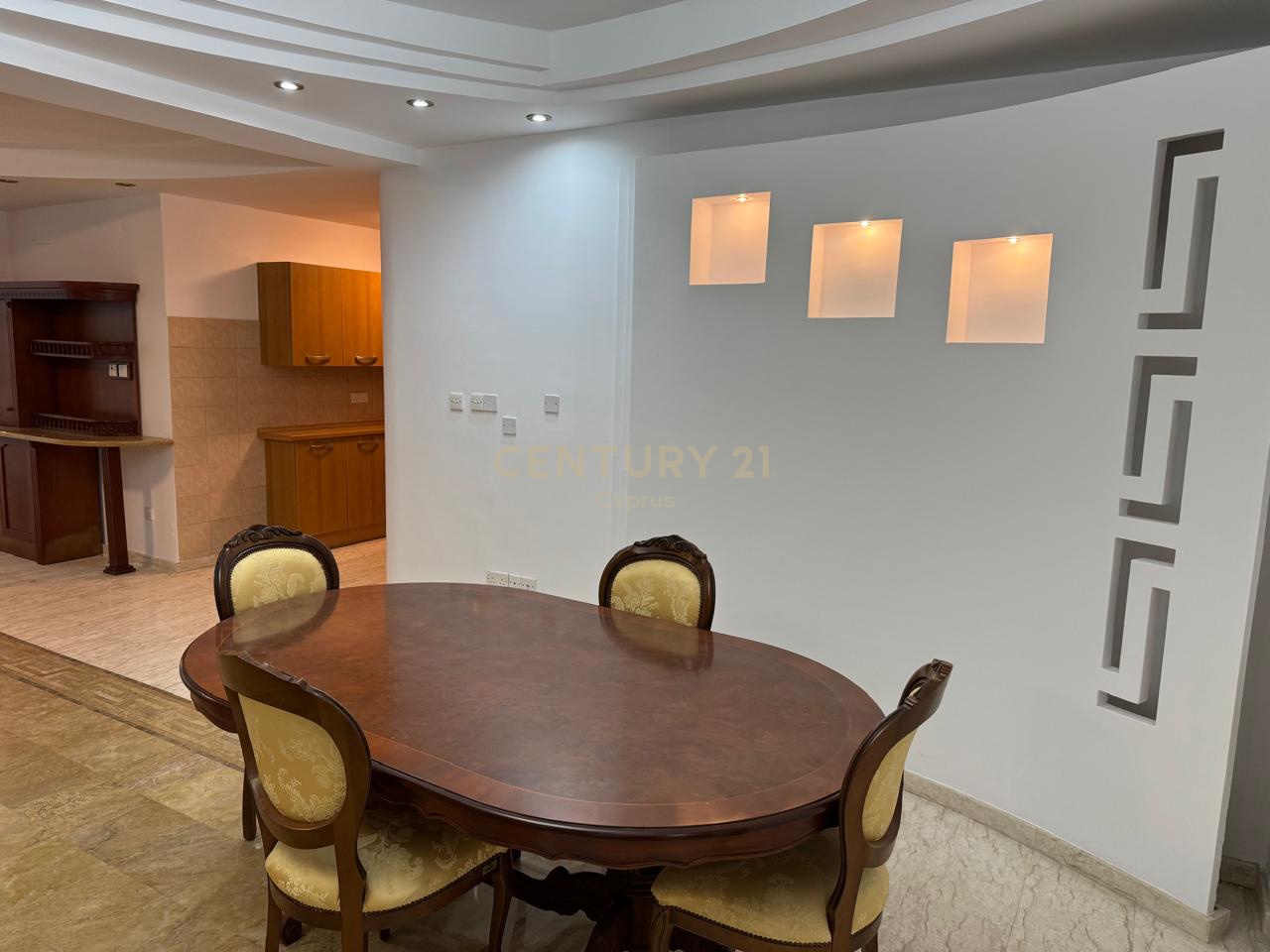 6 chambres Villa à Agios Tychonas, Limassol, Chypre No. 53629