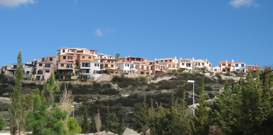 3 bedrooms Villa in Tsada, Paphos,  No. 44641