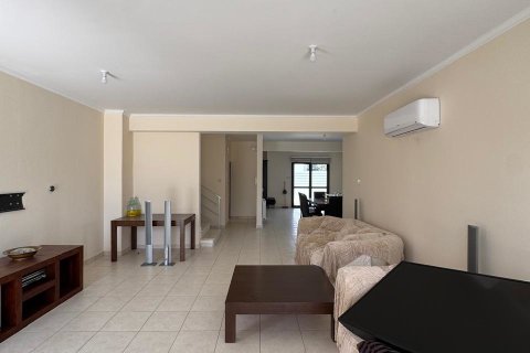 4 dormitorios Adosado en Livadia, Nicosia, No. 52135 3
